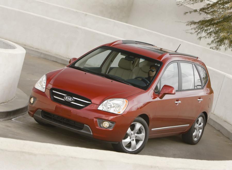  Kia Carens 2007 года  (фото 43 из 46)